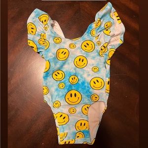 Posh peanut 6-12mo smiley swim suit with snaps EUC